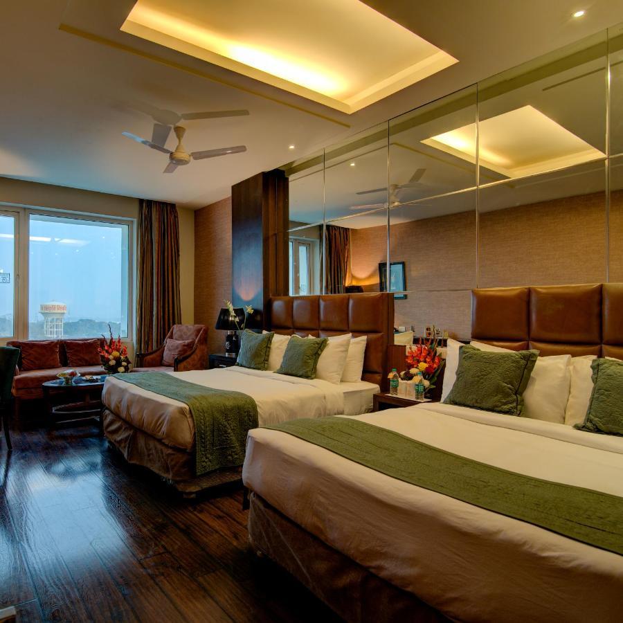 Godwin Haridwar Hotell Exteriör bild