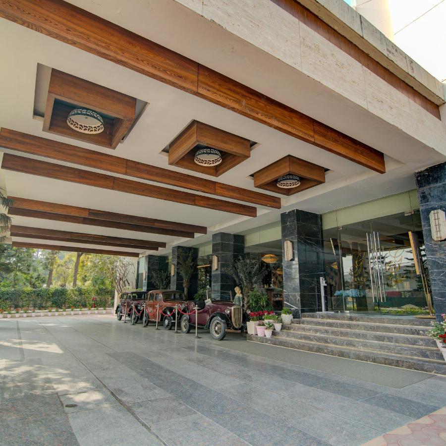 Godwin Haridwar Hotell Exteriör bild