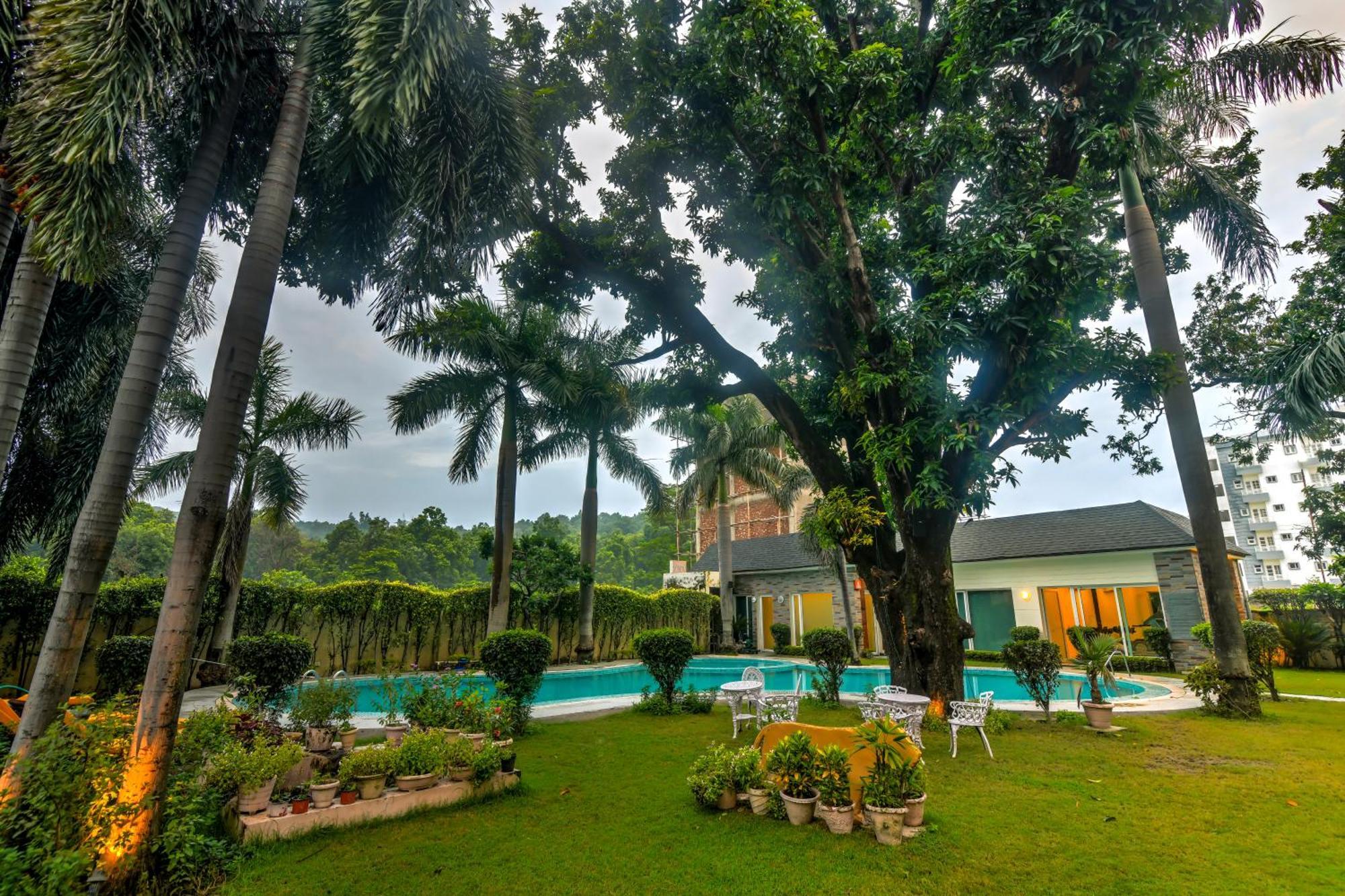 Godwin Haridwar Hotell Exteriör bild